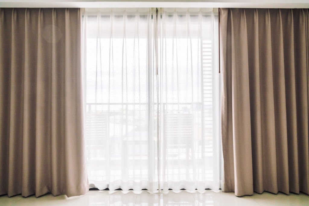 How To Choose A Curtain Color - Drapery Manufacturing Inc
