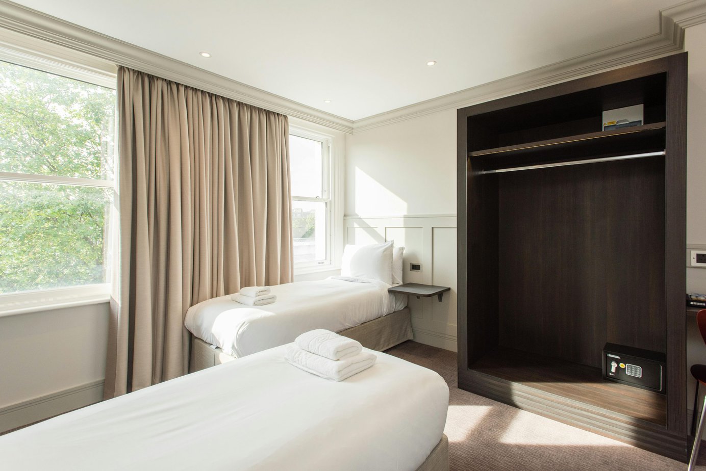 How Often Should Hotels Replace Old Drapes